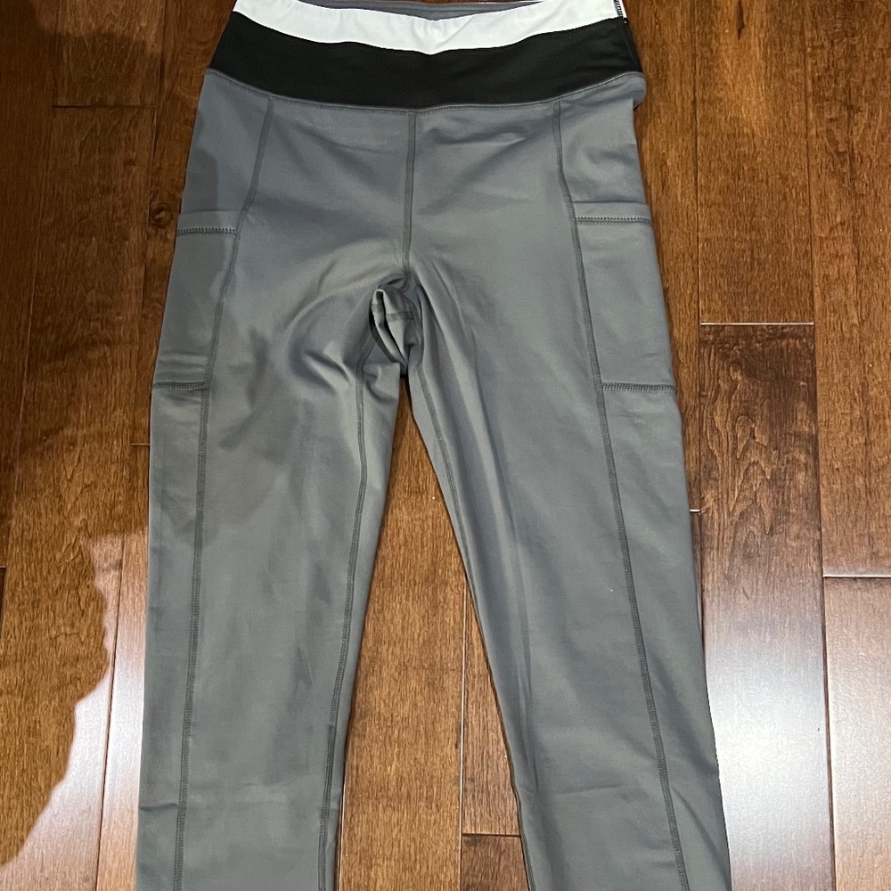 Sierra designs leggings